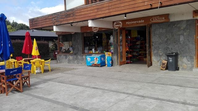 Minimarket Lago Center